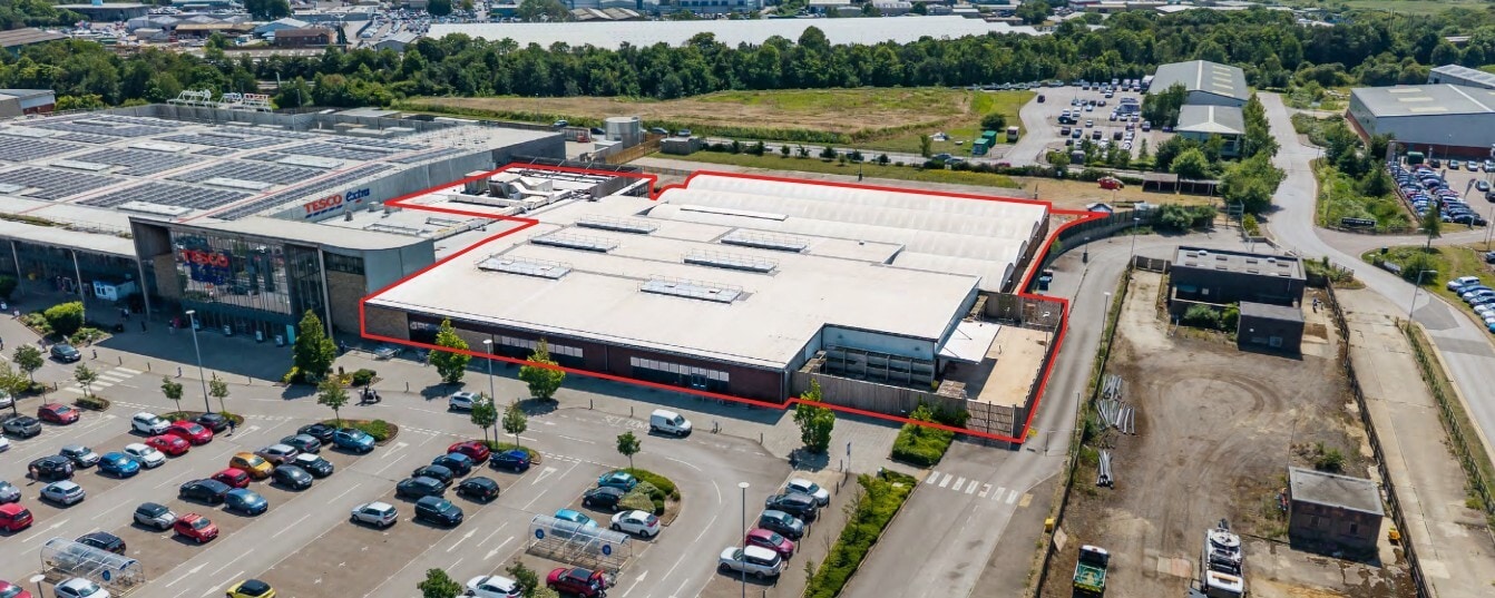 Hardwick Rd, Kings Lynn to rent Building Photo- Image 1 of 5