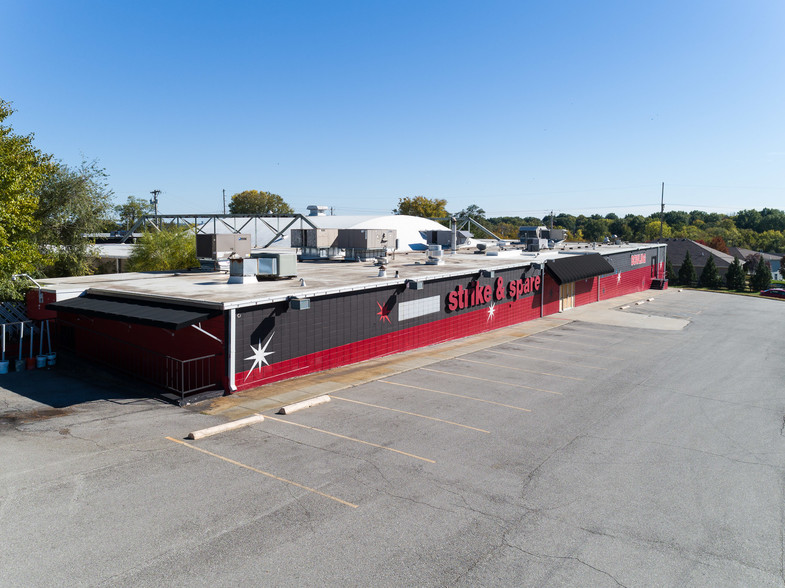 13001 E US Highway 40, Independence, MO for sale - Building Photo - Image 1 of 1