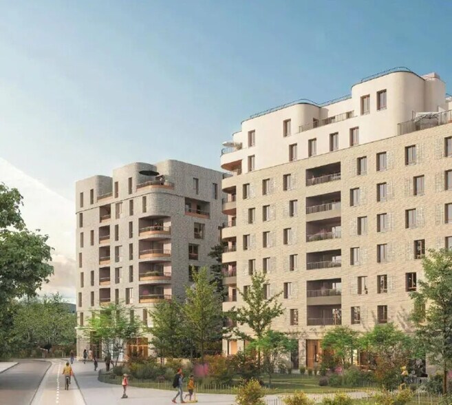 Retail in Alfortville to rent - Building Photo - Image 2 of 7