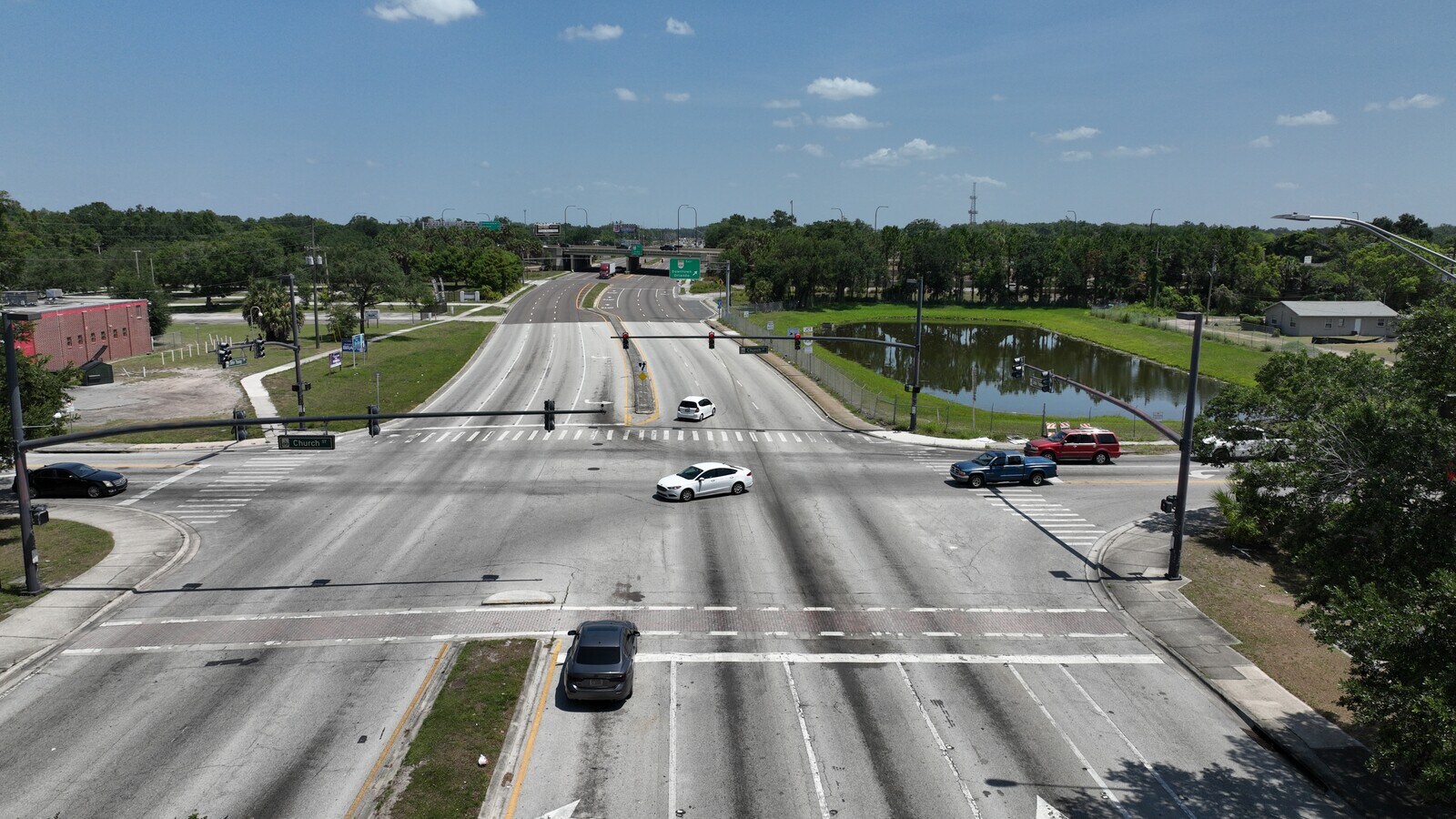 N JOHN YOUNG Pky, Orlando 32805 Orlando Apartment/Office Development