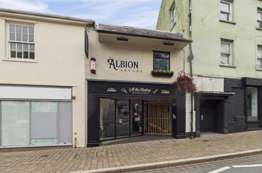 Mill St, Carmarthen to rent - Building Photo - Image 2 of 2