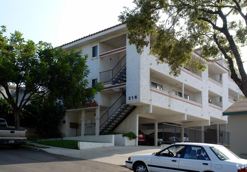 216 Sheldon St, El Segundo, CA for sale - Primary Photo - Image 1 of 2