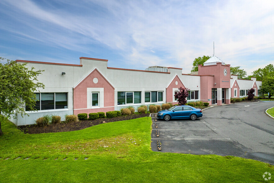 Industrial in New Providence, NJ for sale - Building Photo - Image 1 of 1