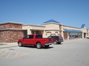 1627-1629 E US Highway 66, El Reno, OK for rent Building Photo- Image 1 of 2