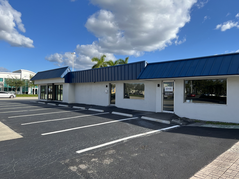 97-99 9th St N, Naples, FL for rent - Building Photo - Image 1 of 2