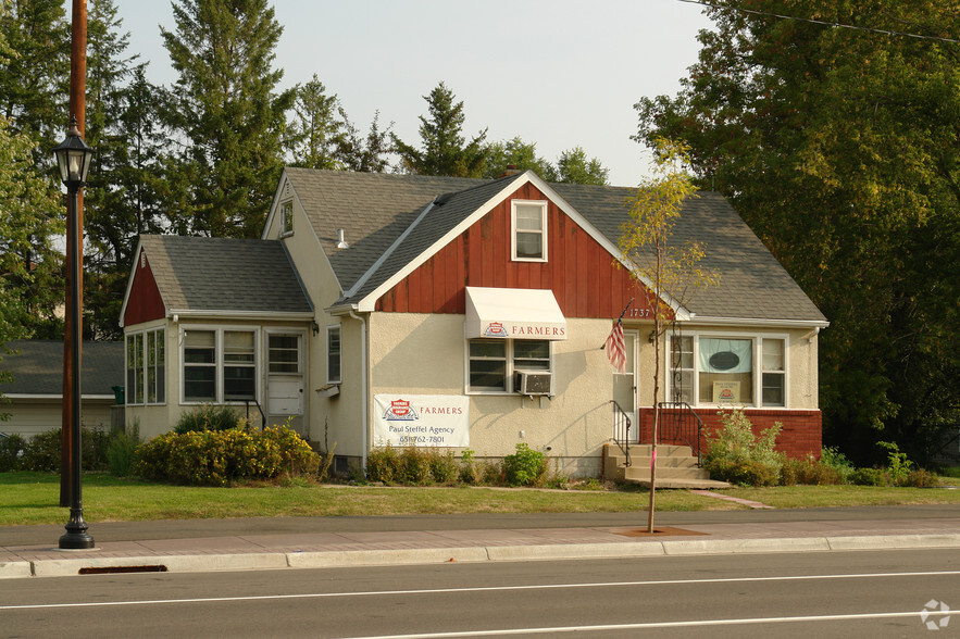 1737 Main St, Centerville, MN for sale - Primary Photo - Image 1 of 1