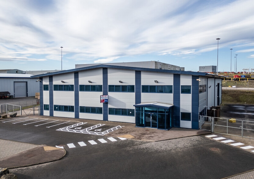 Minto Dr, Aberdeen to rent - Building Photo - Image 1 of 7