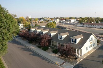 631 Birch St, Windsor, CO for rent Building Photo- Image 1 of 7