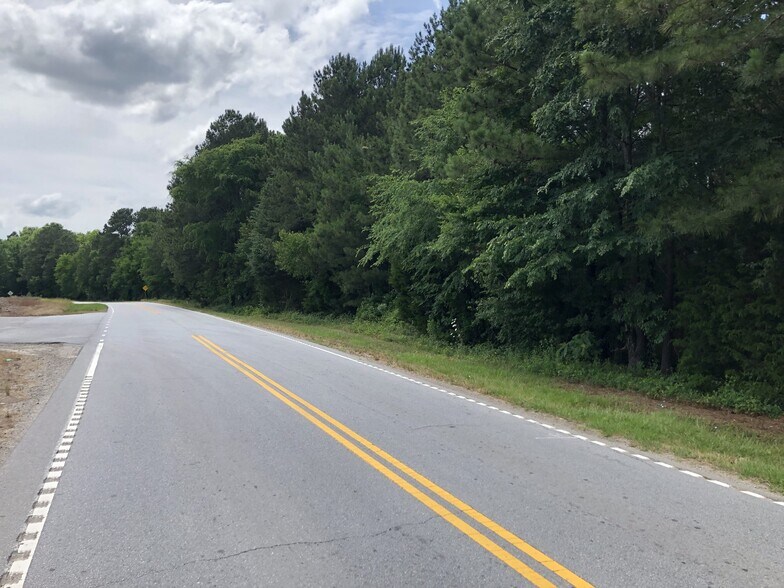 Bush River Rd, Newberry, SC for sale - Building Photo - Image 1 of 5