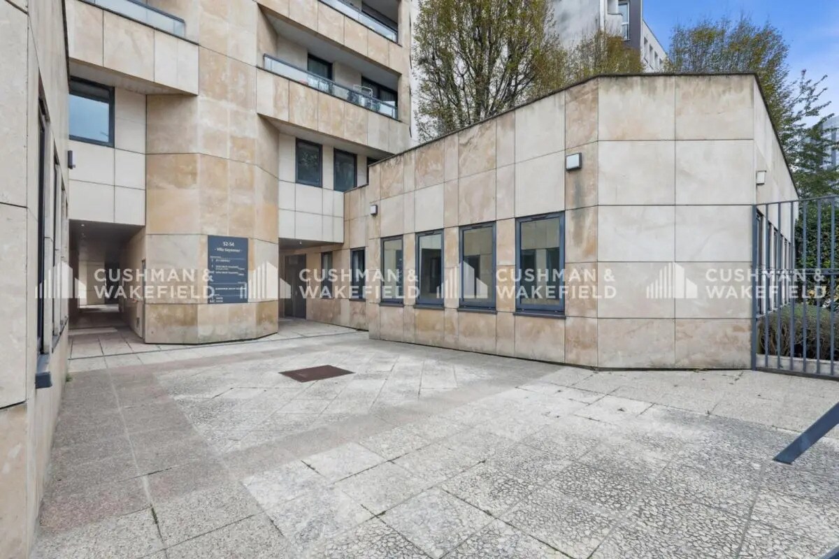 52-54 Rue Du Capitaine Guynemer, Courbevoie to rent Building Photo- Image 1 of 15