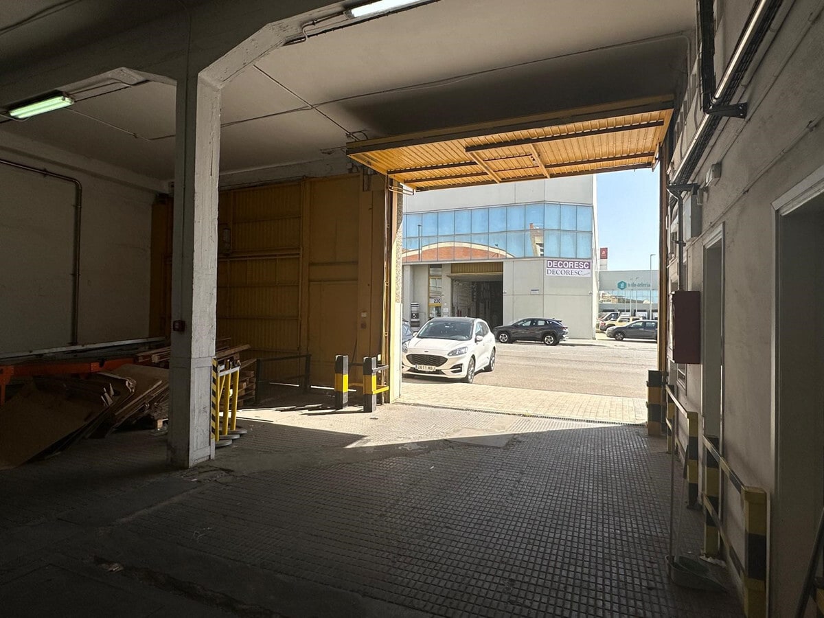 Industrial in Sant Boi de Llobregat, Barcelona to rent Interior Photo- Image 1 of 8