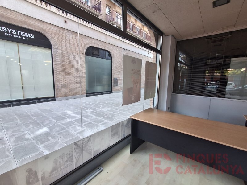 Carrer Castell de Perelada, 18, Girona, GER 17003 - Unit Pt 02 -  - Interior Photo - Image 1 of 13