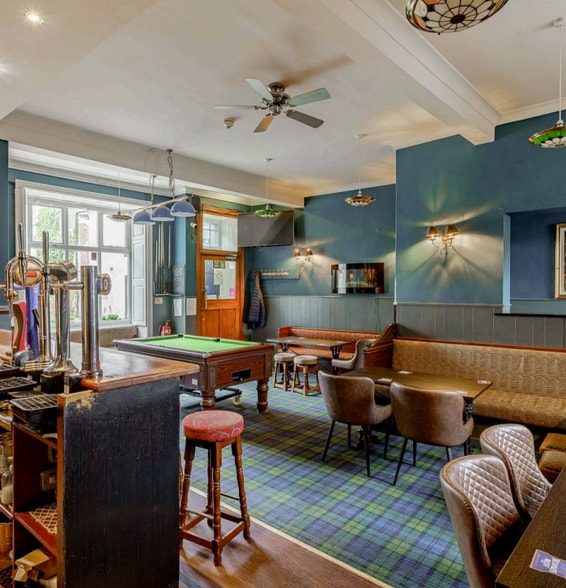 86 High St, Langholm for sale - Interior Photo - Image 2 of 82