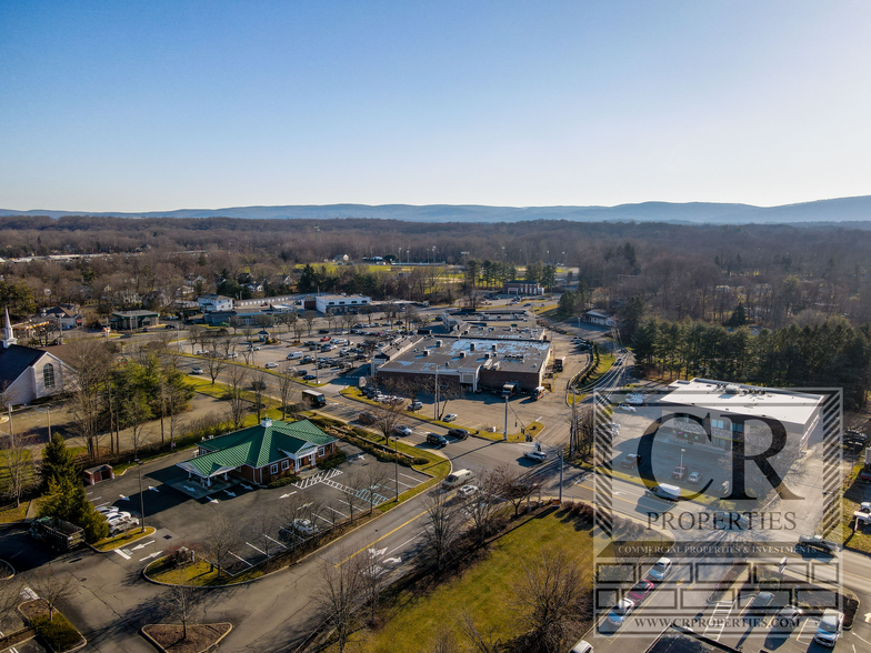 415 Route 376, Hopewell Junction, NY for sale - Building Photo - Image 2 of 24