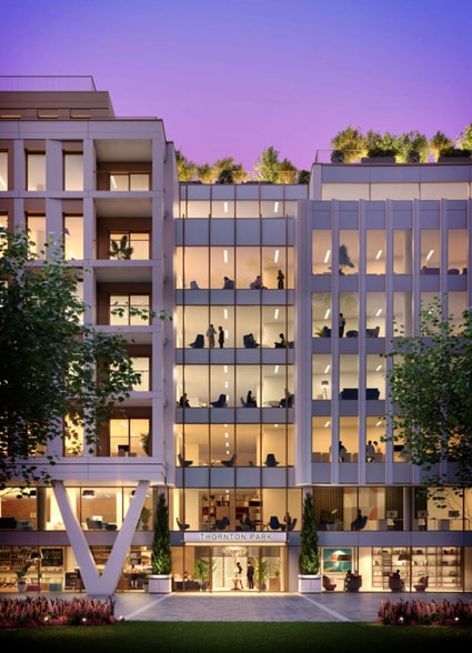 44 Clapham Common South Side, London to rent - Building Photo - Image 2 of 5