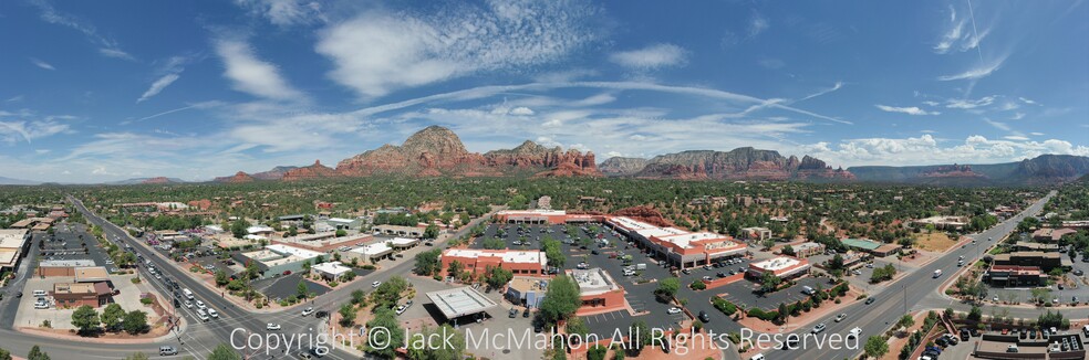 160 Coffee Pot Dr, Sedona, AZ for rent - Building Photo - Image 1 of 8