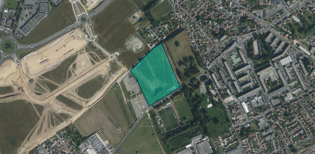 Light Industrial in Persan for sale Aerial- Image 1 of 4