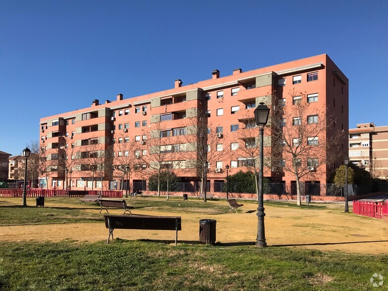 Residential in Humanes de Madrid, MAD for sale - Primary Photo - Image 1 of 1