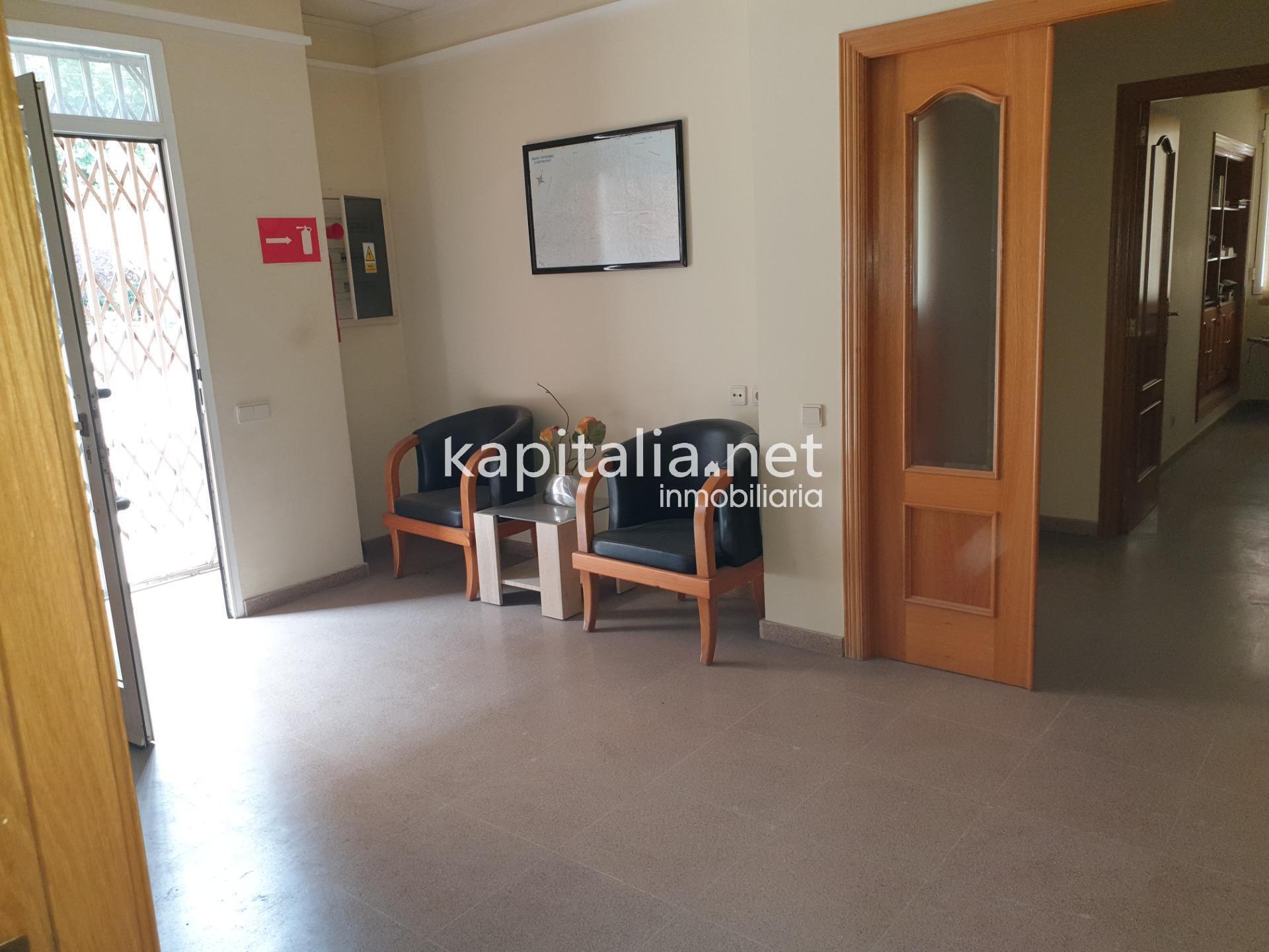 Retail in Ontinyent, Valencia for sale Building Photo- Image 1 of 12