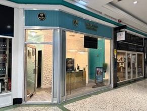 1-32 Quadrant Arcade, Romford to rent Building Photo- Image 1 of 5