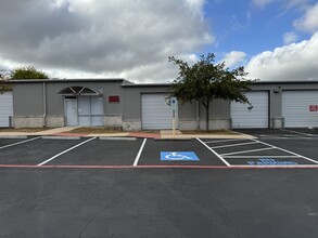 8708 S Congress Ave, Austin, TX for rent Building Photo- Image 1 of 6