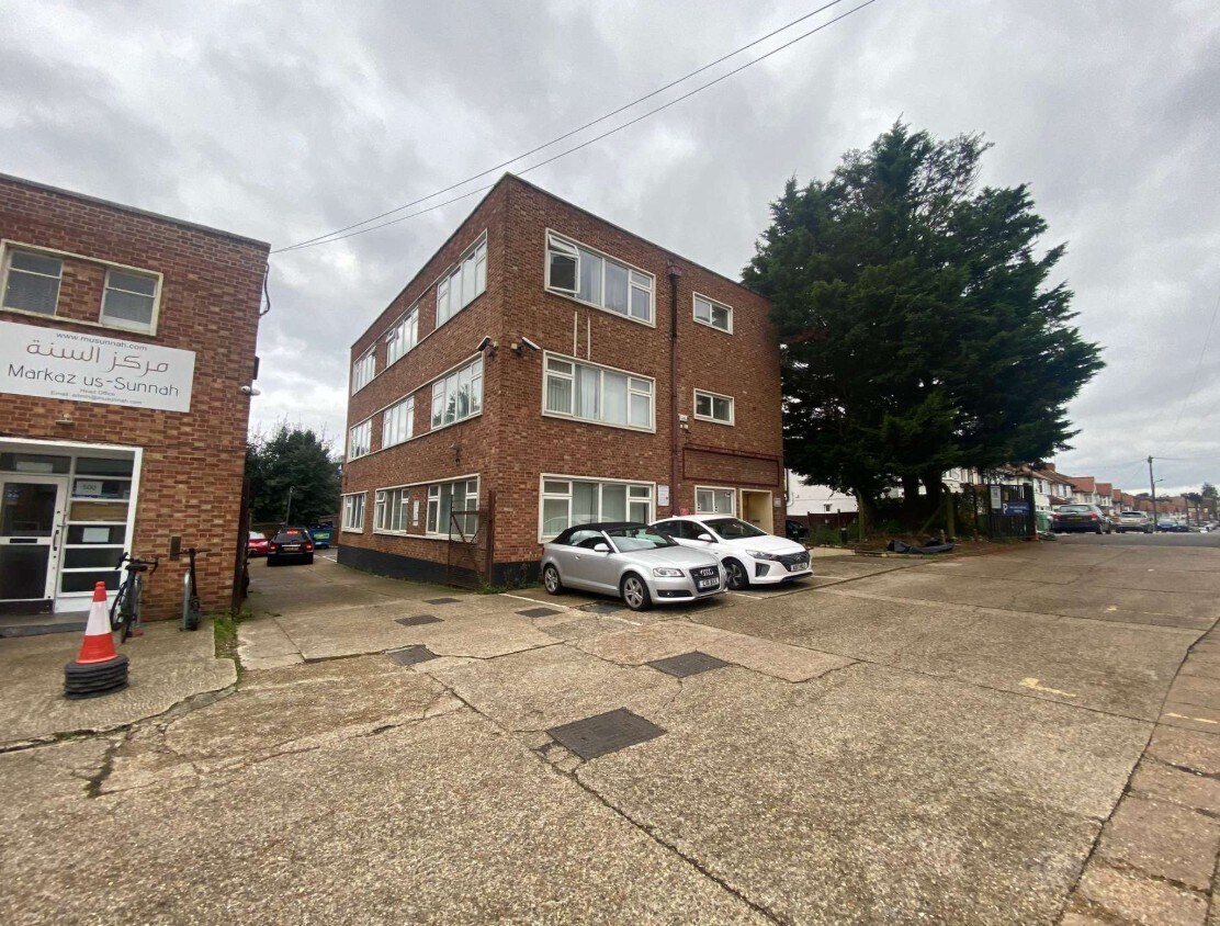 497 Sunleigh Rd, Wembley for sale Building Photo- Image 1 of 1