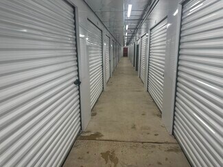 More details for 2195 E Cherry St, Paris, TX - Specialist for Sale