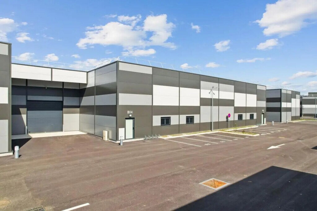 Location Local d'activités 522 m² à 10 329 m² - Photo 1