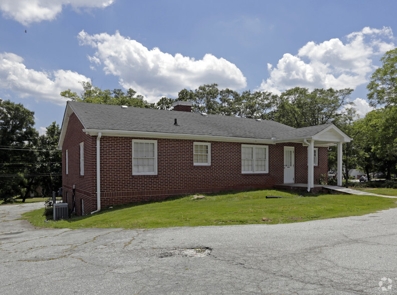 6453 E Spring St, Douglasville, GA for sale - Building Photo - Image 2 of 4