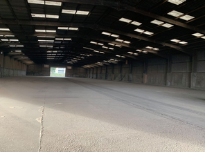 Killingholme Airfield, Immingham for rent Interior Photo- Image 1 of 2