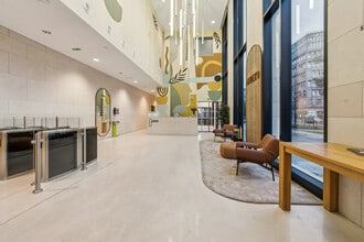 58 Avenue Emile Zola, Boulogne-Billancourt to rent Building Photo- Image 2 of 12