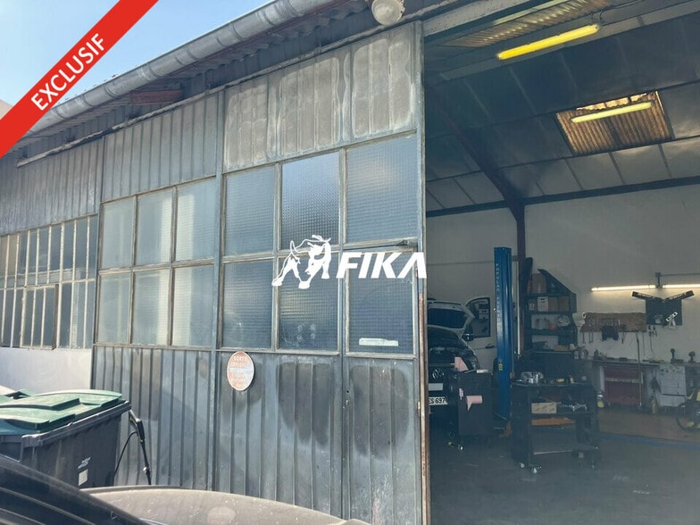 Light Industrial in Toulouse for sale - Building Photo - Image 1 of 11