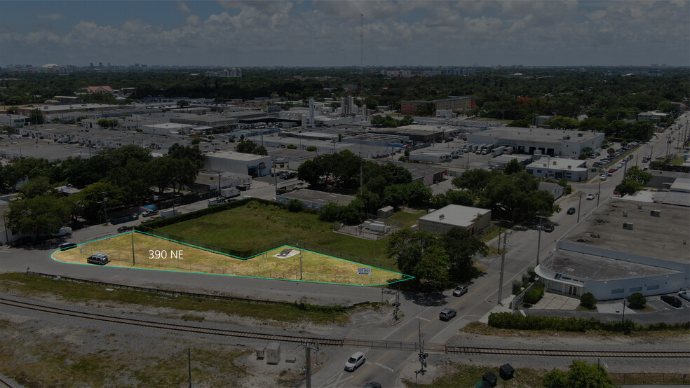 390 NE 71st St, Miami, FL for sale - Building Photo - Image 1 of 1