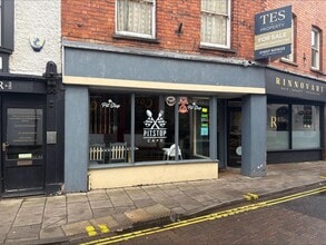 7 Mercer Row, Louth to rent Building Photo- Image 2 of 7