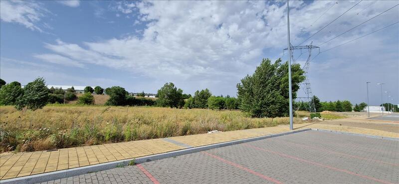Carretera de Burgos Portugal, 33, Simancas, Valladolid for sale Primary Photo- Image 1 of 26