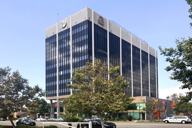 More details for 3711 Long Beach Blvd, Long Beach, CA - Co-working to Rent