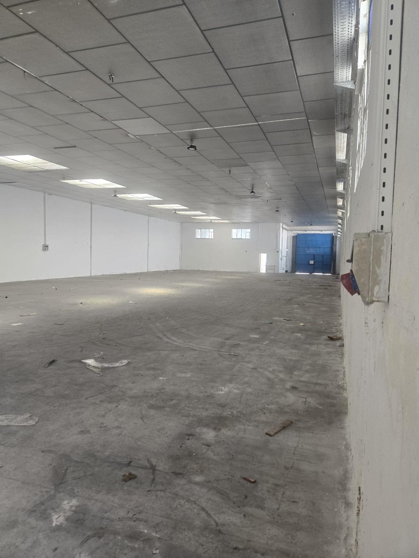 Industrial in Fuenlabrada, Madrid for sale Primary Photo- Image 1 of 14