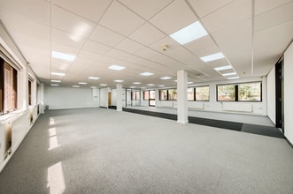 4 Vicarage Rd, Birmingham to rent Interior Photo- Image 2 of 15