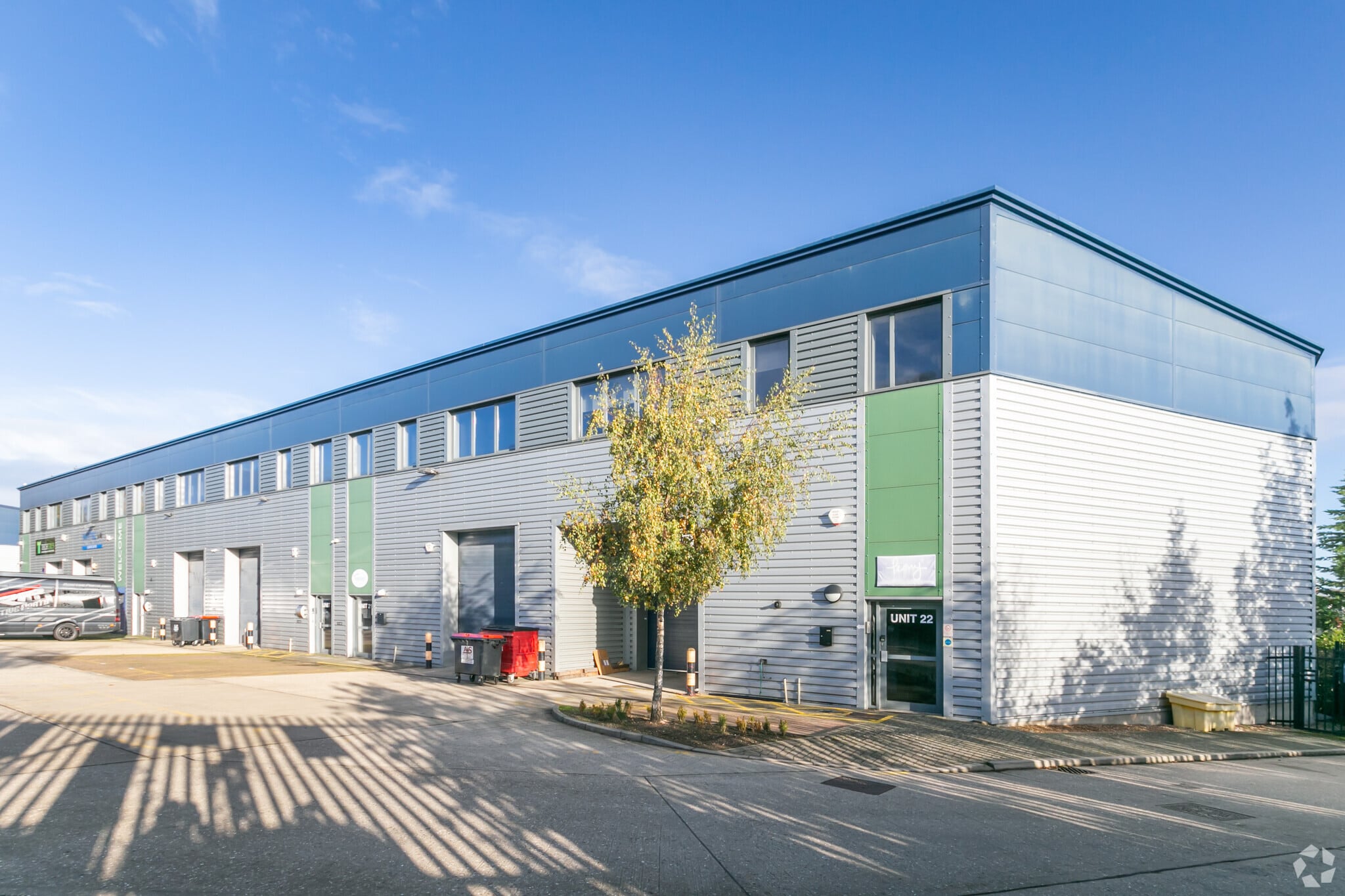 Whiteleaf Rd, Hemel Hempstead to rent Primary Photo- Image 1 of 4