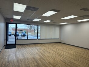 27200 Haggerty Rd, Farmington Hills, MI to rent Interior Photo- Image 1 of 3