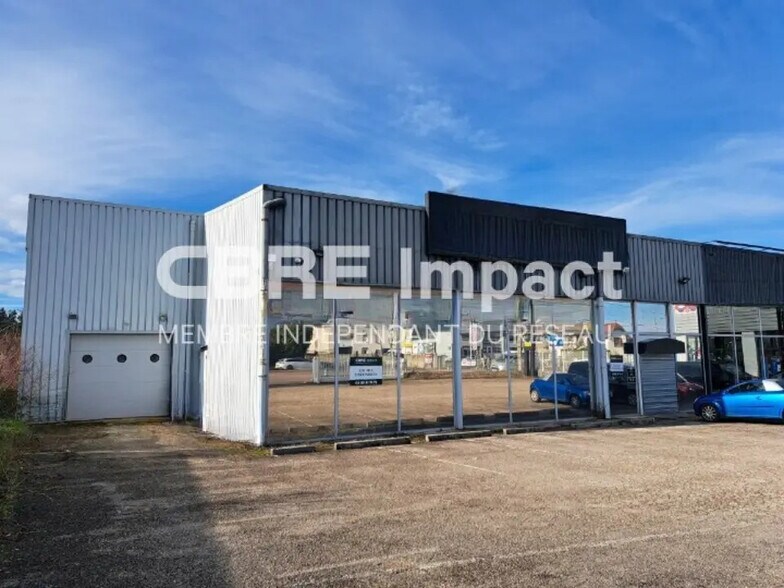 Retail in Chenôve to rent - Primary Photo - Image 2 of 7