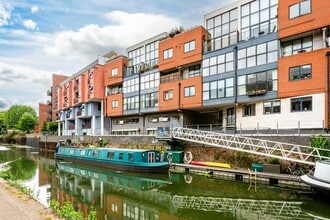 20 Copenhagen Pl, London to rent Building Photo- Image 1 of 20