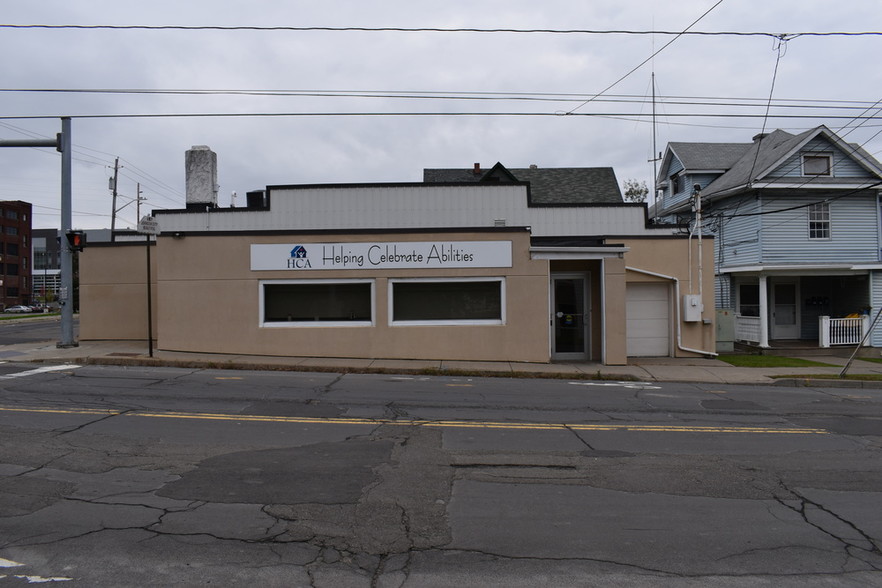 139 Grand Ave, Johnson City, NY for sale - Building Photo - Image 1 of 1