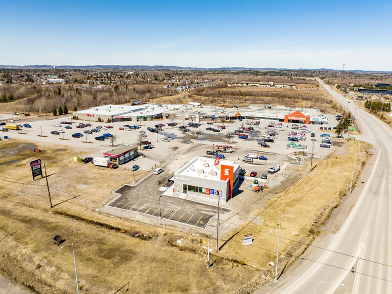 4764 Regional Road 15, Chelmsford, ON for rent - Primary Photo - Image 1 of 10