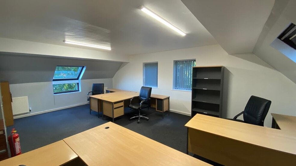 Temple Way, Birmingham to rent - Building Photo - Image 2 of 6