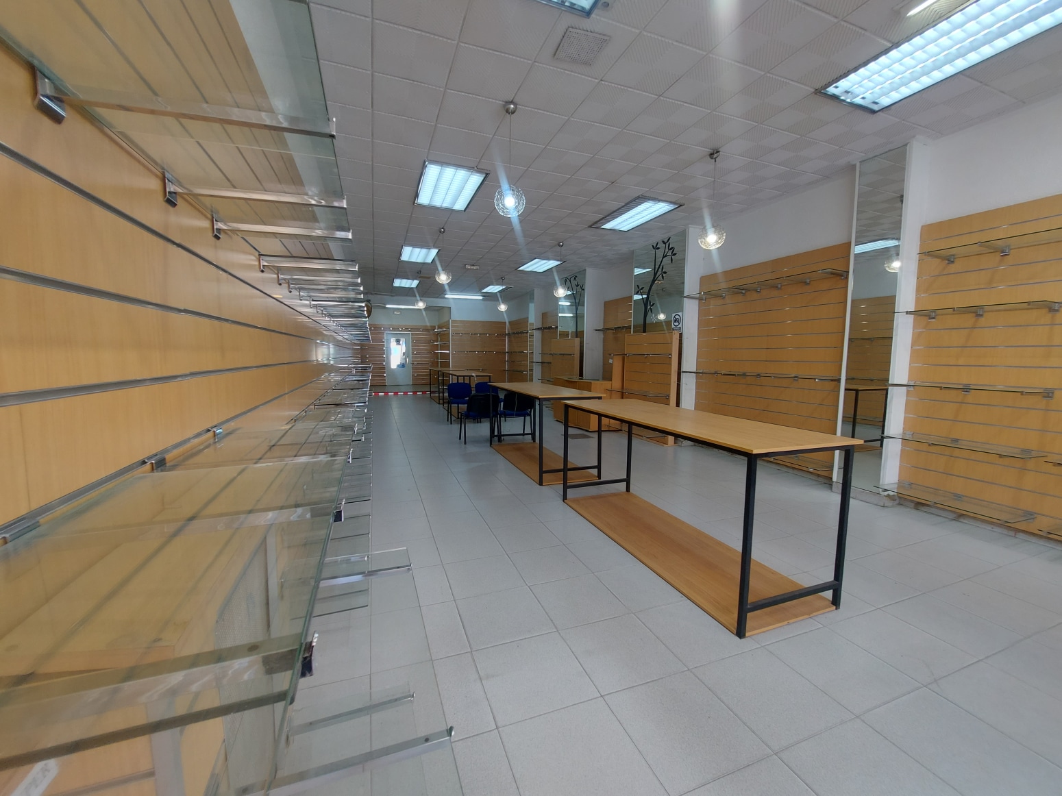 Retail in Logroño, La Rioja to rent Interior Photo- Image 1 of 7