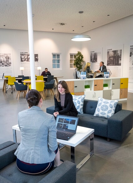 Royston Rd, Duxford to rent - Interior Photo - Image 2 of 9