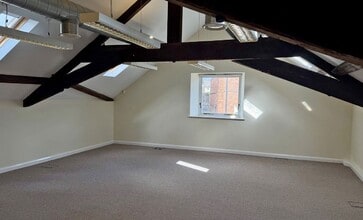 24-25B Cornmarket, Penrith to rent Interior Photo- Image 1 of 1