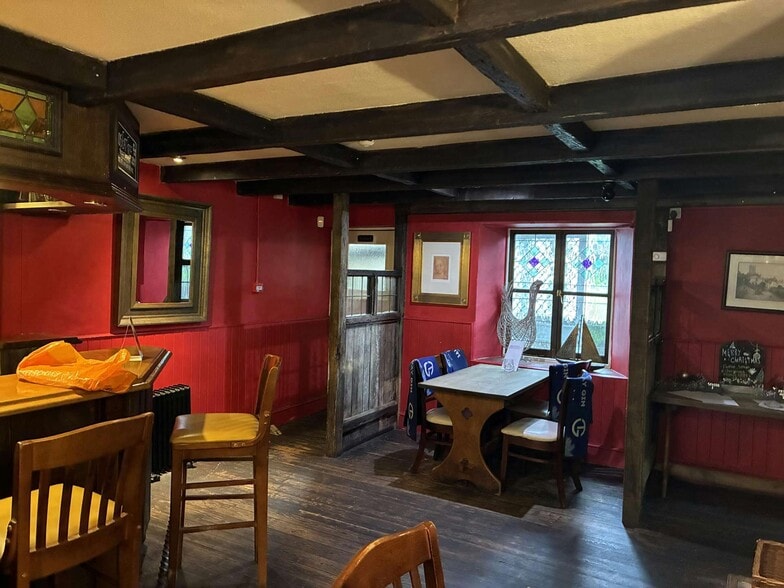 Lode Ln, Marldon for sale - Interior Photo - Image 3 of 11