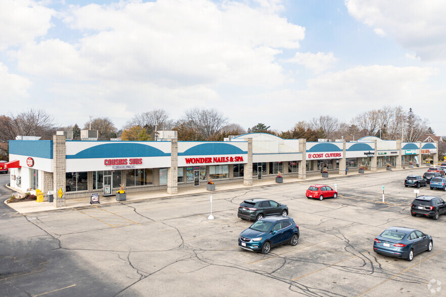 820 Park Ave, Beaver Dam, WI for sale - Primary Photo - Image 1 of 1